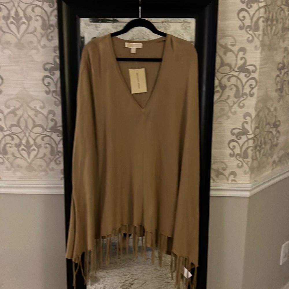 MICHAEL KORS beige shawl
